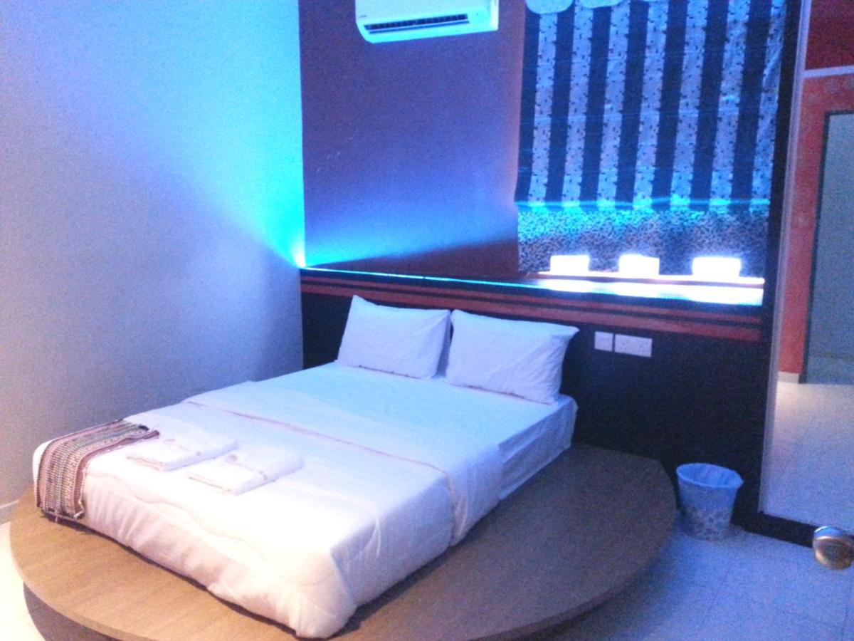 Golden Guest House Kuantan Bagian luar foto