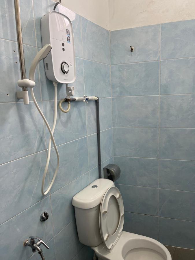 Golden Guest House Kuantan Bagian luar foto