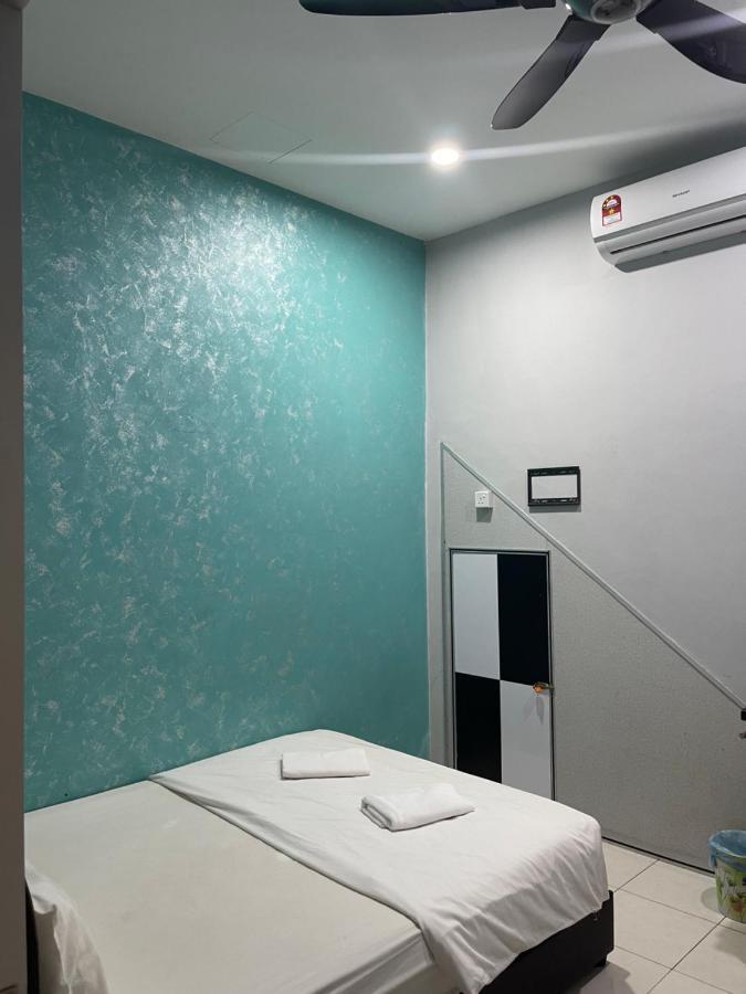 Golden Guest House Kuantan Bagian luar foto