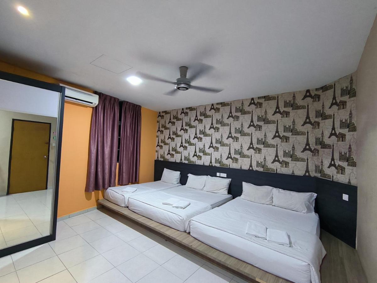 Golden Guest House Kuantan Bagian luar foto