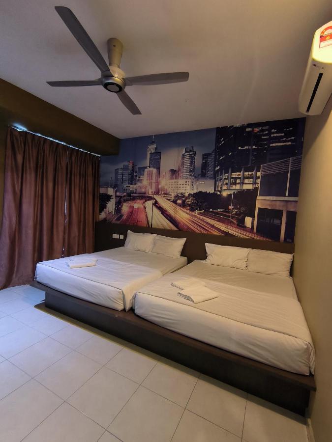 Golden Guest House Kuantan Bagian luar foto